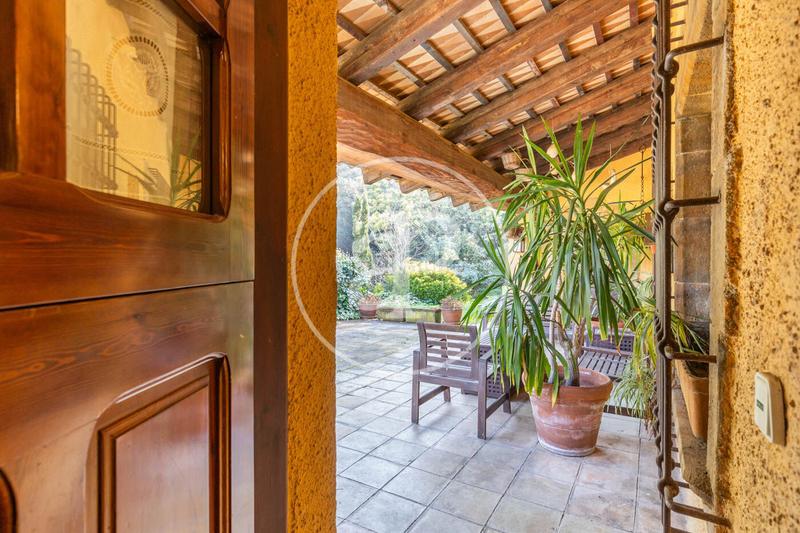 Foto 1221cbf2-ad3b-4e7a-aa6c-bd67b45edb16. Casa  en venta en Vilanova del Vallès