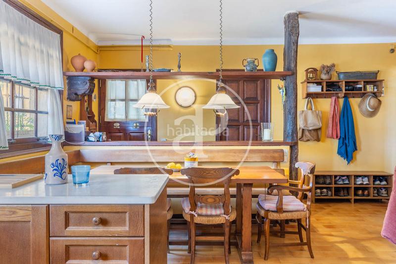 Foto 4a2d05c0-14af-4240-840a-67a231f1da20. Casa  en venta en Vilanova del Vallès