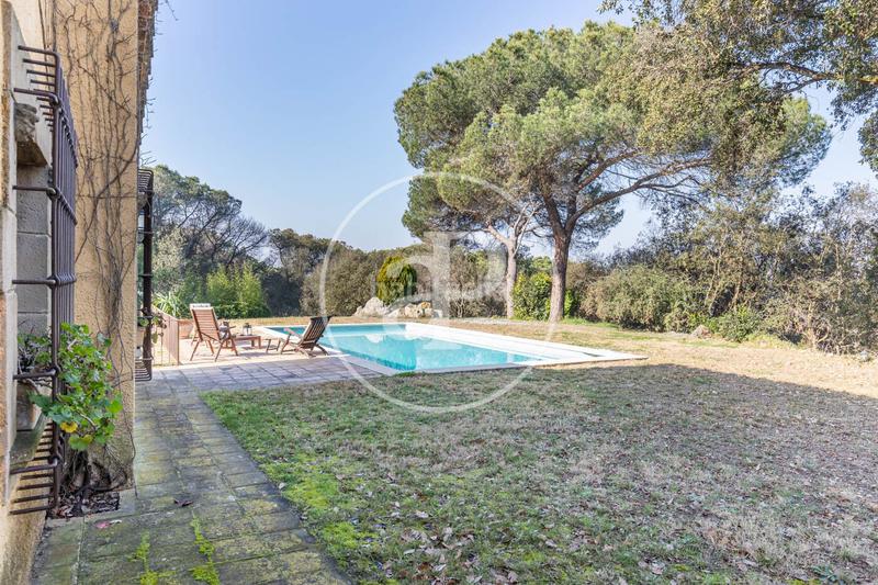 Foto 765b6d98-f7e8-4ac1-af63-41488df2b4d0. Casa  en venta en Vilanova del Vallès