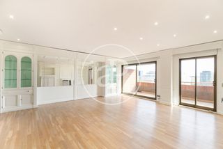 Rent Flat  C. del capitán arenas. Piso en alquiler en sarrià