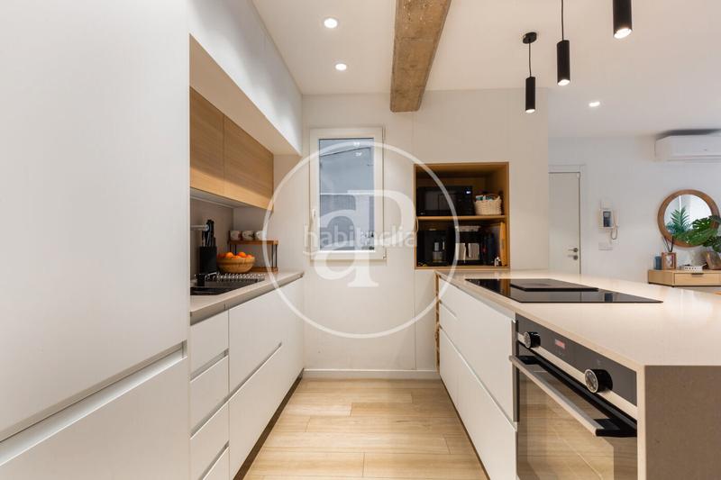 Foto 18ac12d9-c11d-46b9-8d5f-0d898da555ed. Piso  en venta en zona plaza españa en Arrancapins Valencia