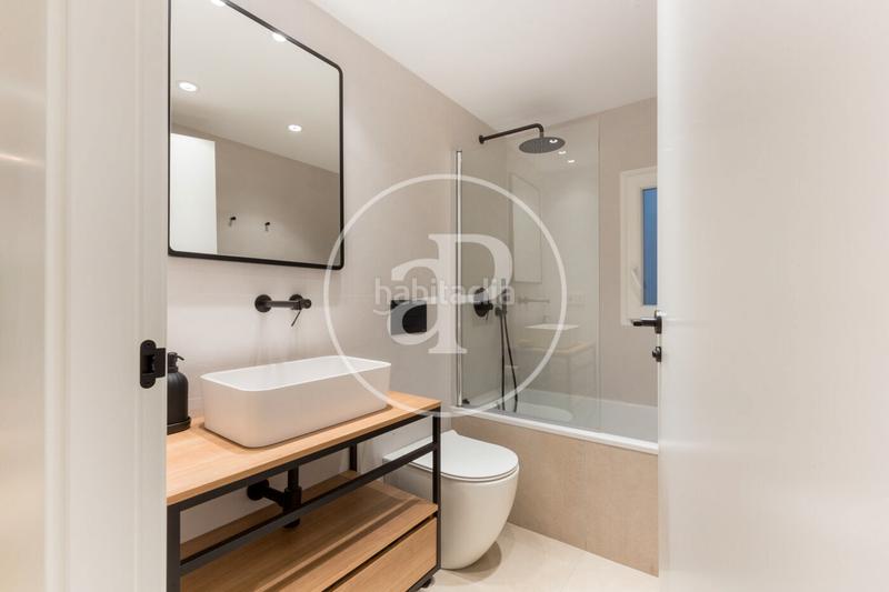 Foto c6b823d2-2f1c-4308-8a62-153588496ff8. Piso  en venta en zona plaza españa en Arrancapins Valencia