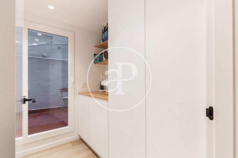 Foto dd7ca0ab-e950-41c2-ba7a-39e368fc4eff. Piso  en venta en zona plaza españa en Arrancapins Valencia