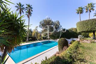 Casa in Alfinach - Monasterios. Chalet independiente en venta en alfinach
