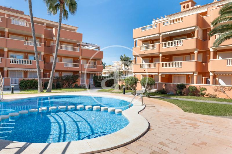 Foto 35c976d1-0d6a-4c42-b3e4-ff68f32ec410. Pis amb calefacció aparcament piscina a Les Bassetes - El Marjal Dénia