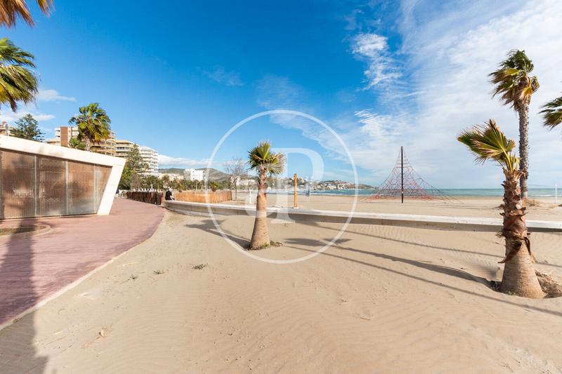 Foto 7f2495ee-11c3-40d6-88ec-c2829a7dc725. Casa amb calefacció aparcament piscina a Montornés-Las Palmas-El Refugio Benicasim / Benicàssim