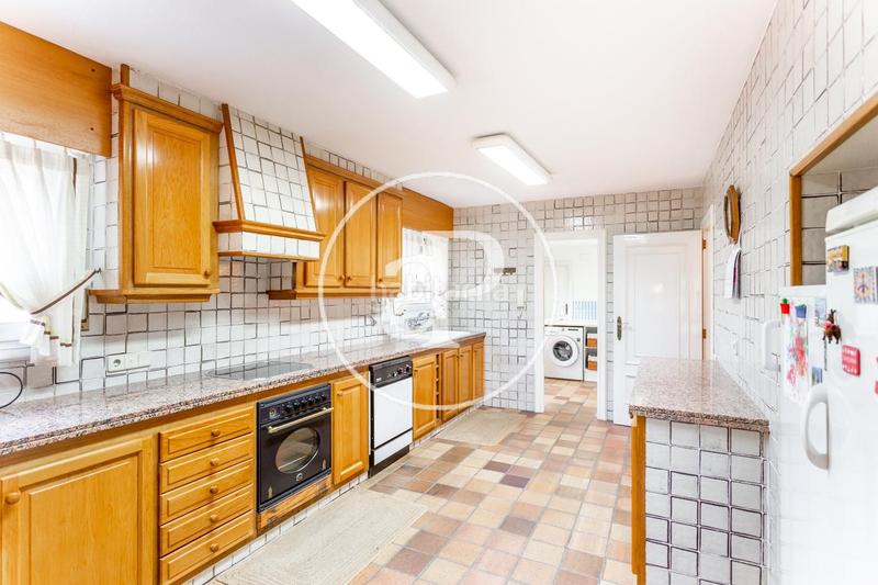 Foto a07178e3-f5ce-4304-b53d-9a6a0feb5a99. Casa amb calefacció aparcament piscina a Montornés-Las Palmas-El Refugio Benicasim / Benicàssim