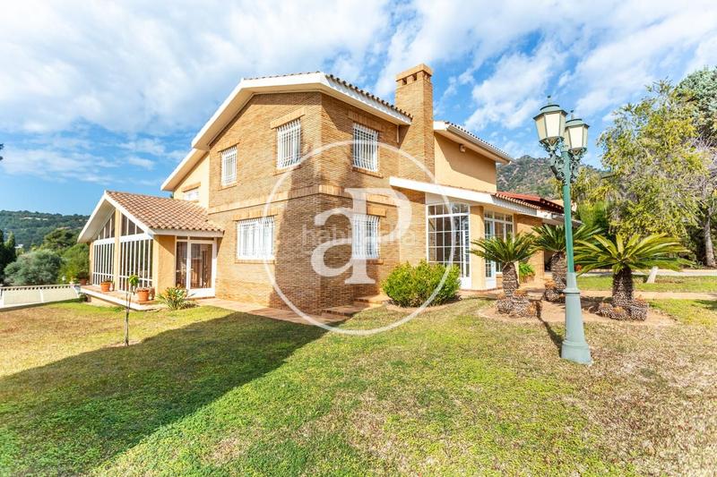 Foto b0c9d6bf-a8f2-4ebd-a580-5813b14c821e. Casa amb calefacció aparcament piscina a Montornés-Las Palmas-El Refugio Benicasim / Benicàssim