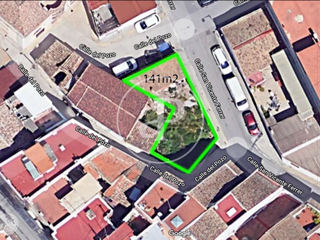Terreny residencial  Carrer del pou