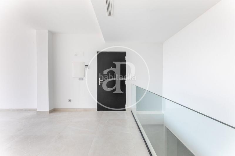 Foto 27fec1fc-9c3a-46e3-a332-215e33b88107. Casa aparellada amb calefacció aparcament a El Bosque Chiva