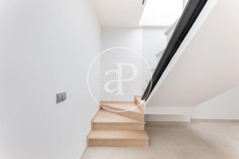 Foto 53594dee-b7f0-4ab4-a93e-33909e0a7036. Casa aparellada amb calefacció aparcament a El Bosque Chiva