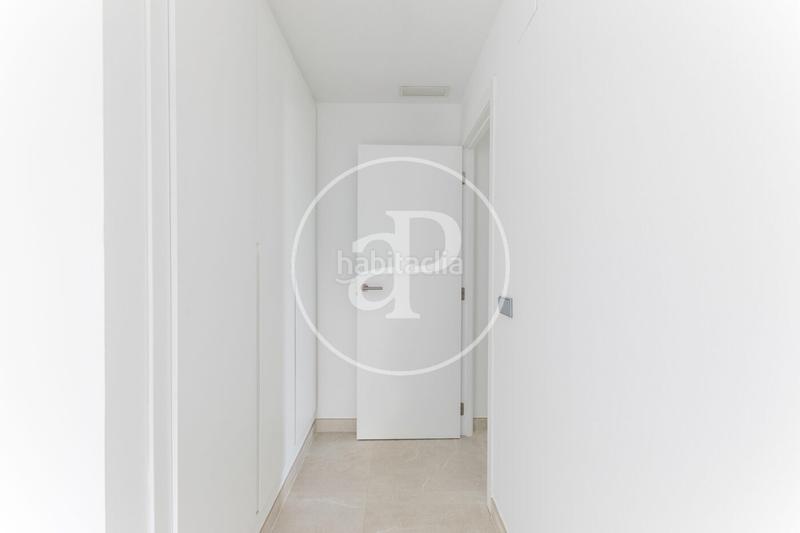 Foto 7db24a33-1e06-4045-b95d-6e1597a6eba0. Casa aparellada amb calefacció aparcament a El Bosque Chiva