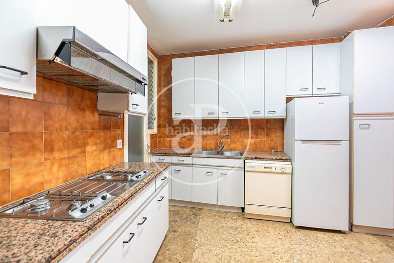 Foto c6493ebd-54ba-42d2-bef3-230a5dfdd141. Piso  en venta en plaza tetuán en Dreta de l´Eixample Barcelona