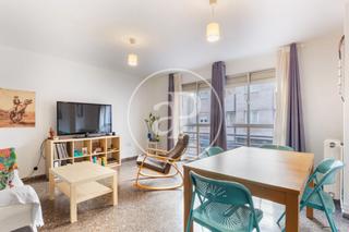 Pis  C. de alejandra soler. Piso en venta en torres de quart