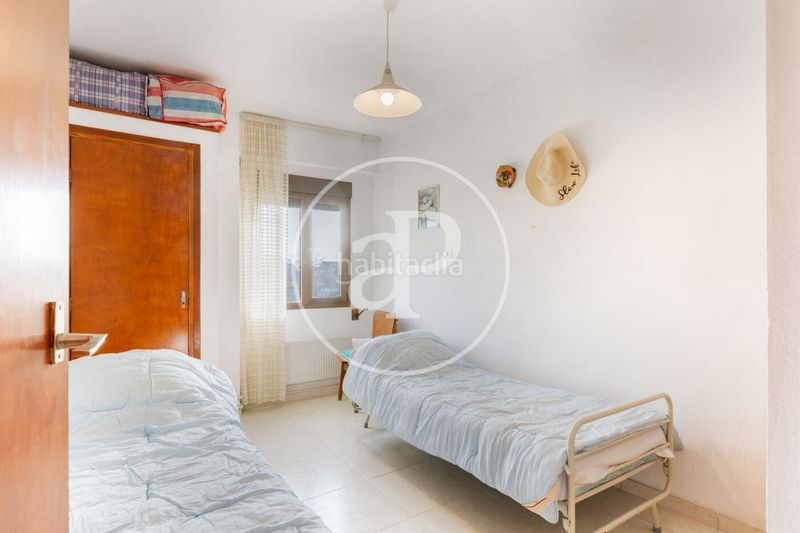 Foto 8f7b2ac3-8ccf-47e7-b01d-7981b211e987. Casa amb calefacció aparcament a Corinto-Almardà Sagunt