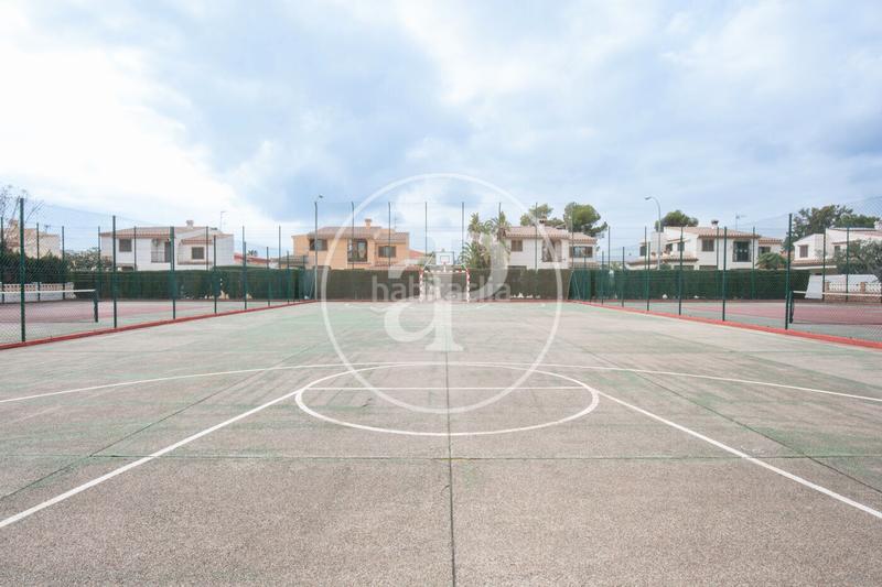 Foto fde049d6-6326-49a8-8e9c-aaccebb1fe0a. Maison jumelée avec chauffage piscine dans Benicàssim Golf Benicasim / Benicàssim