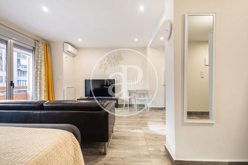 Foto 8213f639-2f0e-4a38-96f1-f83bfde1d89e. Alquiler loft piso en alquiler en av. de giorgeta en Valencia
