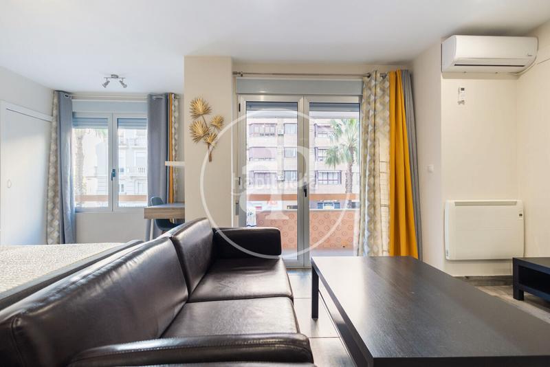Foto be829da7-0a91-434e-a9de-668f908c06b0. Alquiler loft piso en alquiler en av. de giorgeta en Valencia
