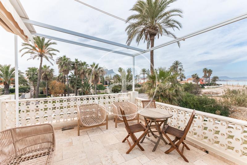 Foto 6d66d679-9264-4e10-835a-0a8f38545770. Lloguer casa amb calefacció aparcament piscina a Dénia