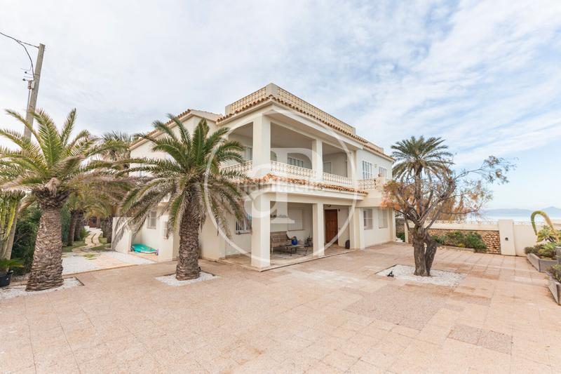 Foto dc5d898e-7711-4e3b-985e-10090064168e. Lloguer casa amb calefacció aparcament piscina a Dénia