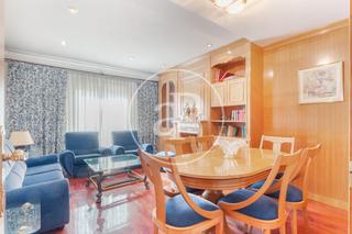 Casa aparellada a Vilamarxant. Casa en venta en villamarchante