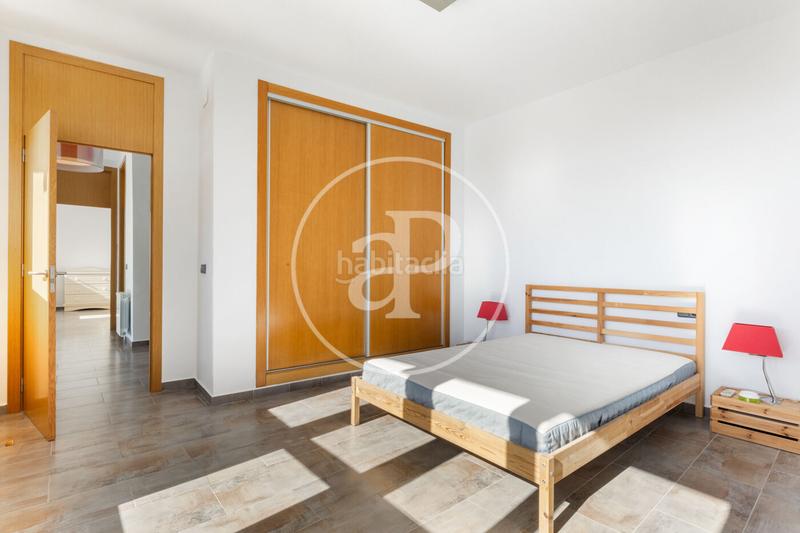 Foto c100f5bc-7bd6-42ee-9c02-7f733bb65200. Casa con riscaldamento parcheggio piscina in El Bosque Chiva
