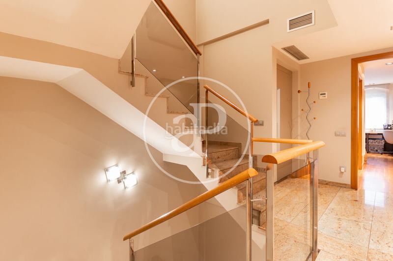 Foto 50678226-0ee8-47db-85ff-e6cfb7180152. Casa adosada casa en venta en el centro en Centre Sabadell
