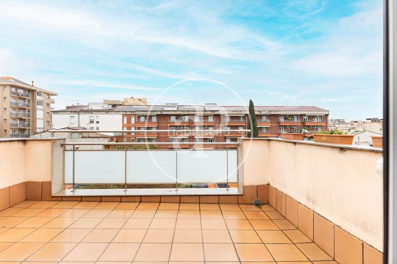 Foto 687489c5-ecc2-4e46-80aa-69883cd528f1. Casa adosada casa en venta en el centro en Centre Sabadell
