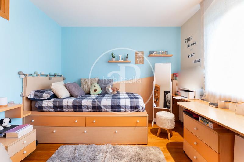 Foto ecc2a237-7bdd-412d-b2b4-3d5db8bd0057. Casa adosada casa en venta en el centro en Centre Sabadell