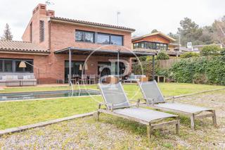 Location Maison à Golf-Can Trabal. Casa unifamiliar en alquiler en el golf de sant cugat
