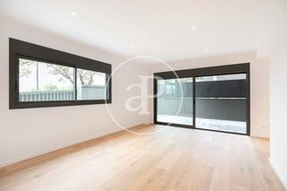 Affitto Appartamento  Carrer de joan de la cierva. Piso en alquiler en finestrelles