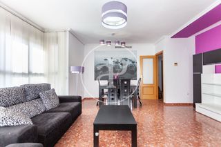 Rent Flat  Carrer josé capuz. Piso en alquiler en paiporta