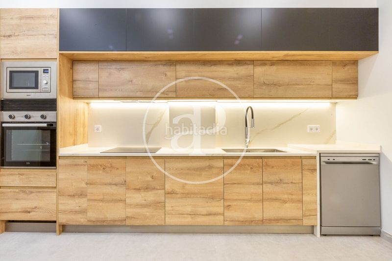 Foto 13a71ed0-99f5-4c32-985b-e727c8838988. Dúplex amb calefacció piscina a El Botànic Valencia