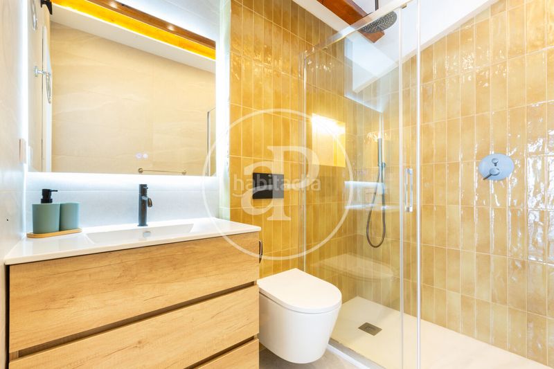 Foto 2dec43e4-781e-4e8f-94e6-634656e163e6. Dúplex amb calefacció piscina a El Botànic Valencia