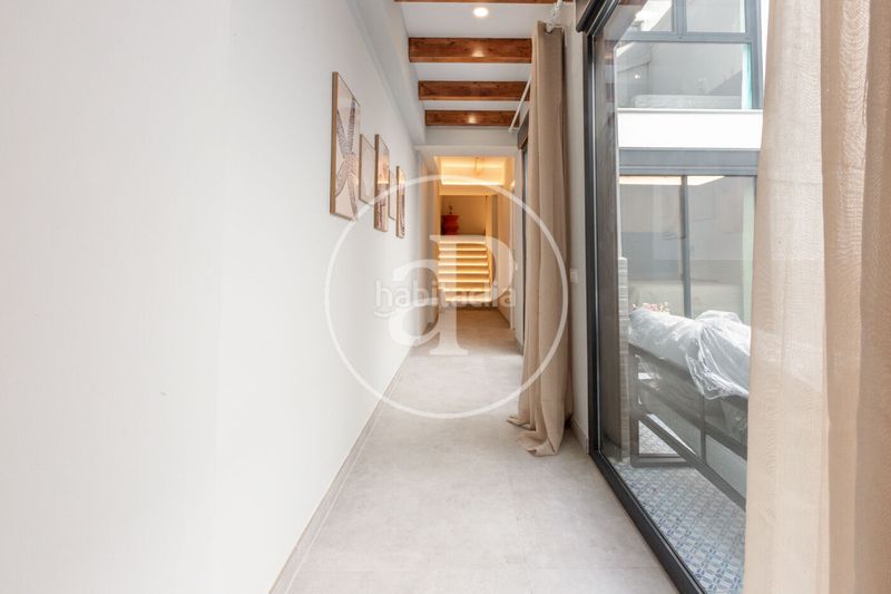 Foto 4d090253-c525-41bb-917f-838deab9a763. Dúplex amb calefacció piscina a El Botànic Valencia