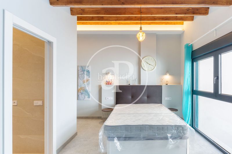 Foto e701c2b4-094c-404c-8ef0-c6f04e28fc47. Dúplex amb calefacció piscina a El Botànic Valencia