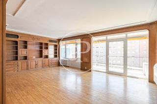 Pis  Av. de sarrià. Piso en venta en avinguda sarrià