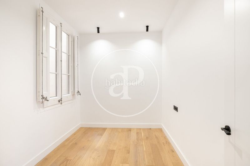 Foto 2317adca-8ee9-4d29-82aa-035eb9c2a5a1. Pis amb calefacció a Dreta de l´Eixample Barcelona