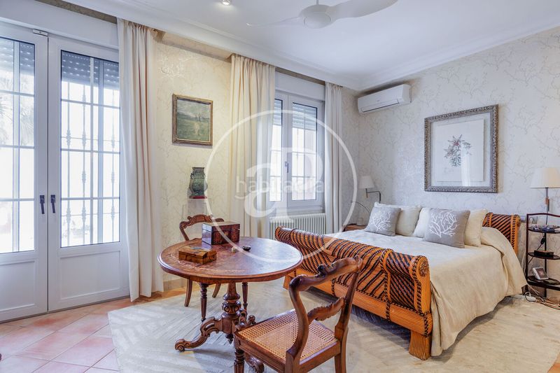 Foto 18343d0b-7806-40f9-87c4-2ce8bd63c759. Haus mit heizung parking in Playa Burriana