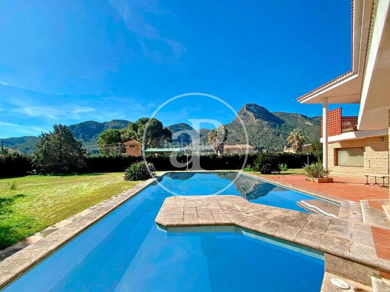 Foto 2d870915-03b3-4c8b-a999-96c6b8dee098. Casa chalet exclusivo en venta en gandía en Urbanizaciones Gandia