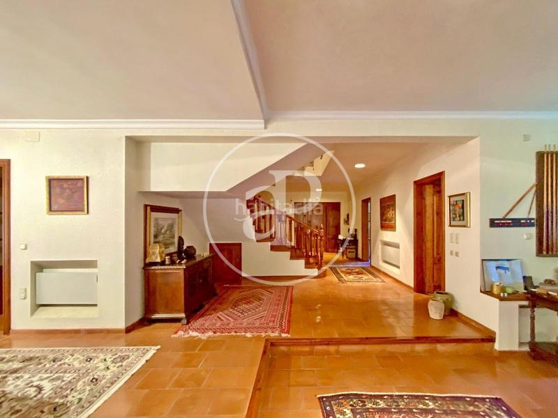Foto fa284671-e9fc-4c02-bd9f-f15134bd90a5. Casa chalet exclusivo en venta en gandía en Urbanizaciones Gandia