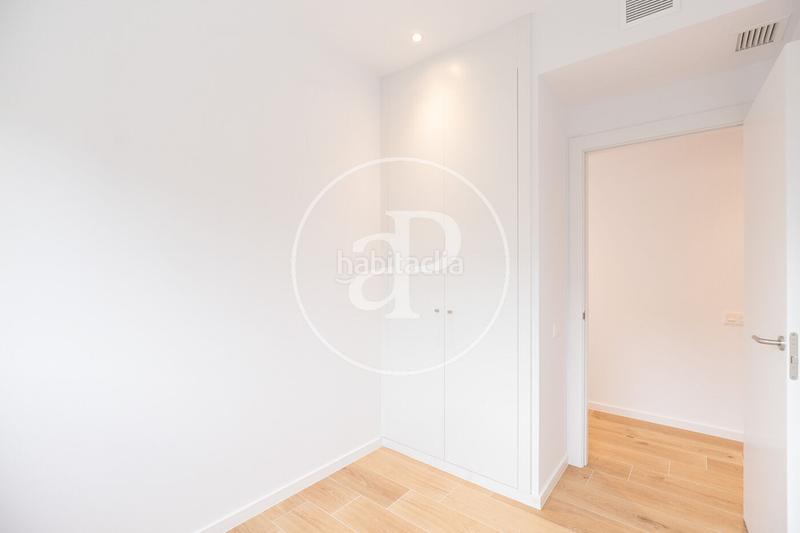 Foto 580e9d8e-acd1-4e11-94df-73f58211d572. Miete etagenwohnung mit heizung parking pool in Finestrelles Esplugues de Llobregat