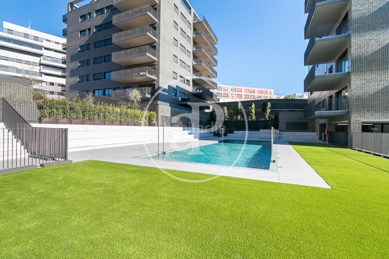 Foto 3a5bccbe-c36a-452a-aa59-ec343fb6ca9f. Rent flat with heating parking pool in Finestrelles Esplugues de Llobregat