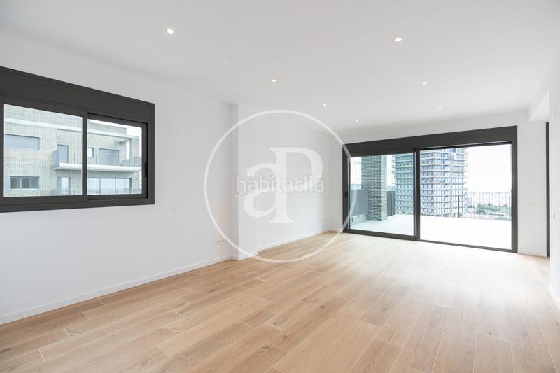 Foto 43312986-b321-4743-9da0-76b30a478261. Rent flat with heating parking pool in Finestrelles Esplugues de Llobregat