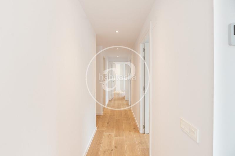 Foto 4a2eff50-4fbb-47d0-a290-a1f49c8e8f34. Rent flat with heating parking pool in Finestrelles Esplugues de Llobregat