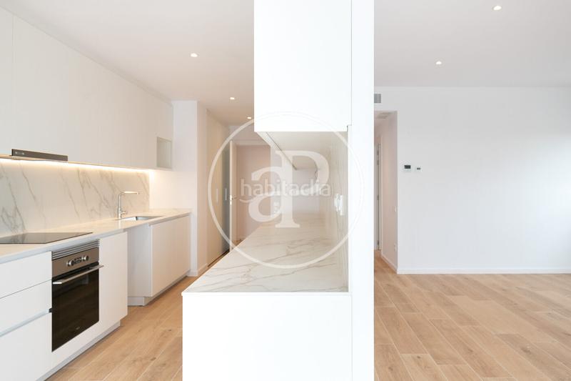 Foto 89f676e9-967e-4d51-9026-ce0ffe656d3b. Rent flat with heating parking pool in Finestrelles Esplugues de Llobregat