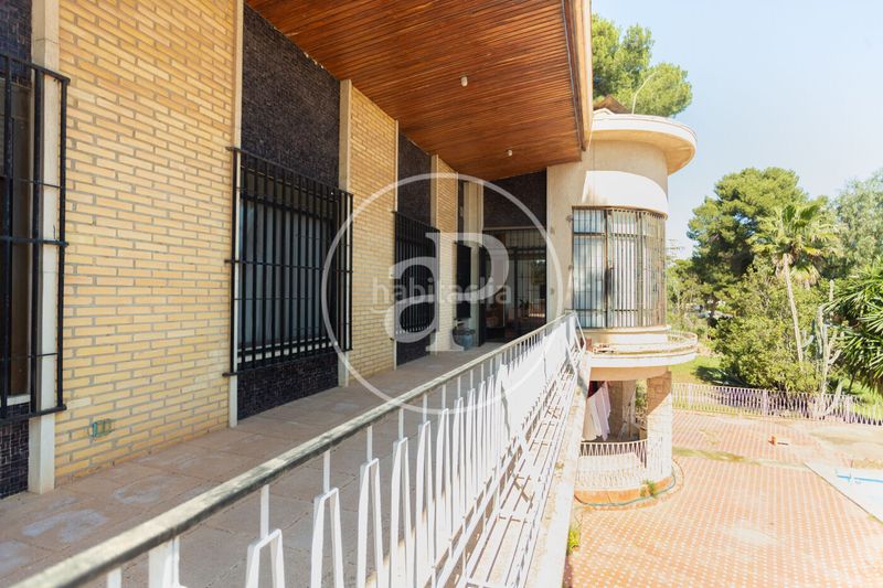 Foto 0f878ad8-0328-44f4-93b5-6053854eb17a. Casa  en venta en el vedat en Zona Avenida Alta - Auditorio Torrent