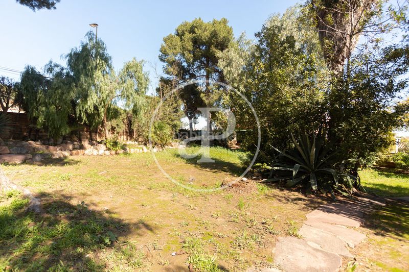 Foto 359943ef-233b-490f-a00a-efa340032c65. Casa  en venta en el vedat en Zona Avenida Alta - Auditorio Torrent