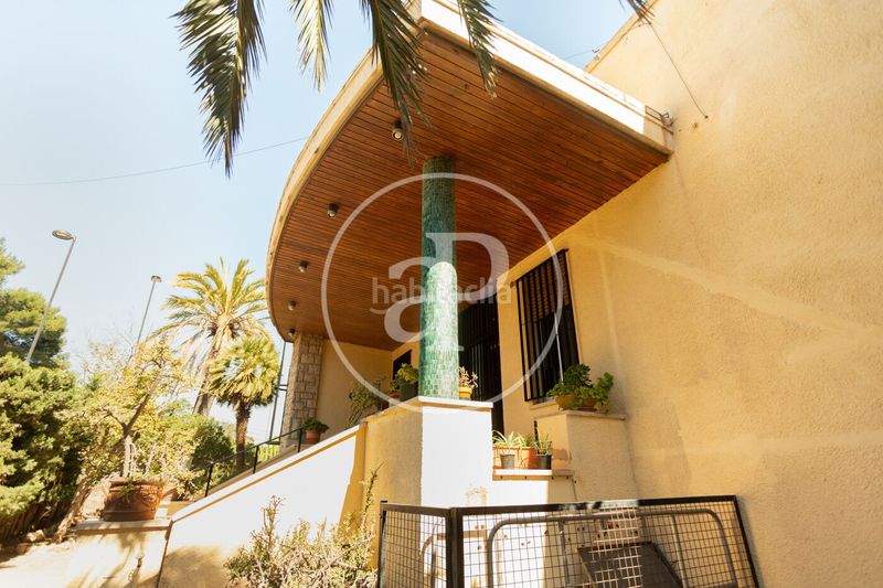 Foto 865b4839-0aa0-47ea-b96a-e02249329697. Casa  en venta en el vedat en Zona Avenida Alta - Auditorio Torrent