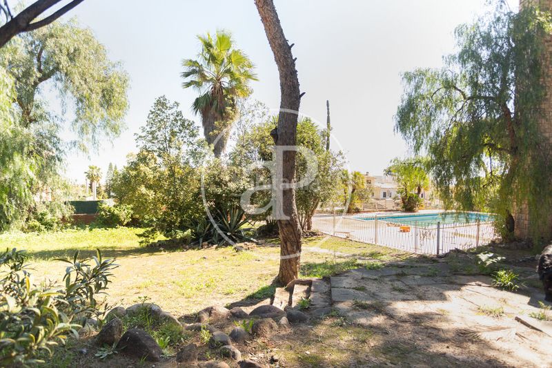 Foto c8ed3e3e-59b6-4880-9499-1b985345b700. Casa  en venta en el vedat en Zona Avenida Alta - Auditorio Torrent